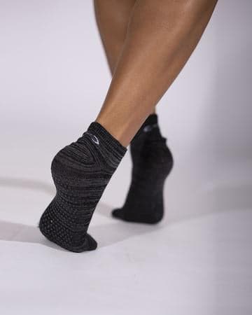 A Guide to Eco Friendly Yoga Socks